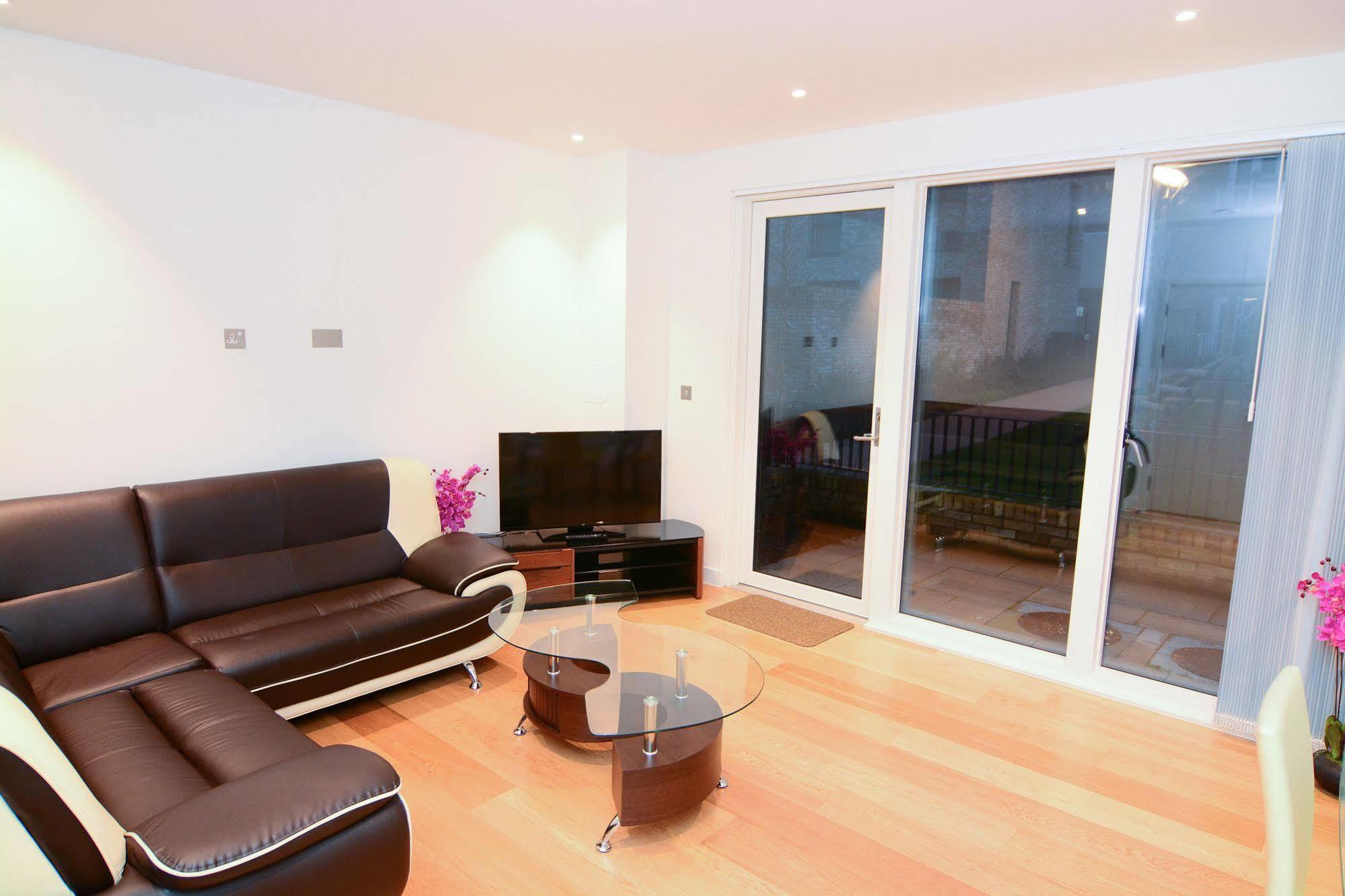 Apartment Wharf - Cambridge Av Londres Extérieur photo
